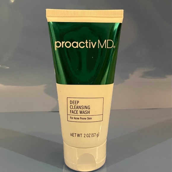 Proactiv set - Picture 3 of 3